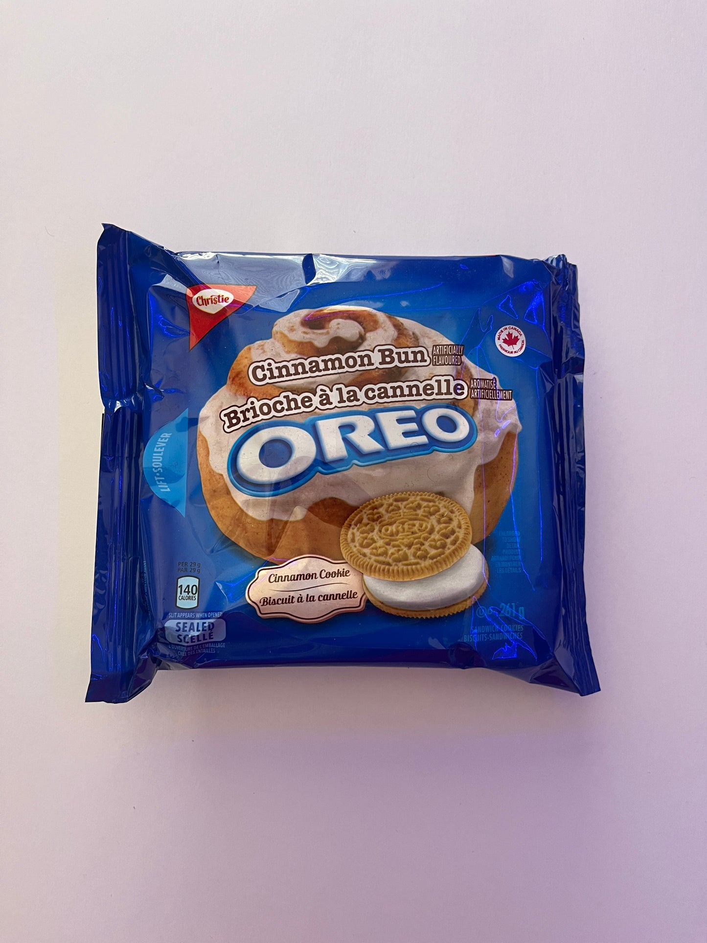 Cinnamon Bun Oreos